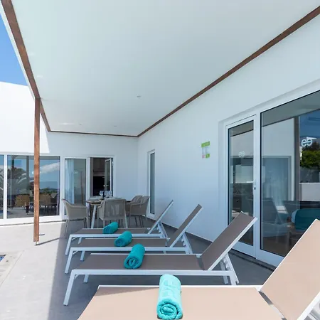 Ereza Royal Deluxe Hoopoe 103 * Playa Blanca (Lanzarote)